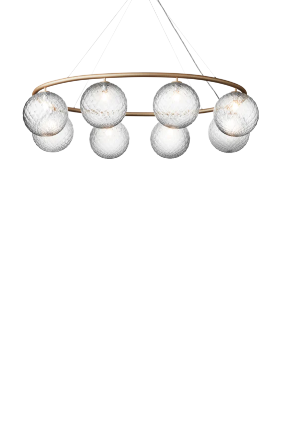 Miira 8 Oval ljuskrona, brass / optic clear • NUURA