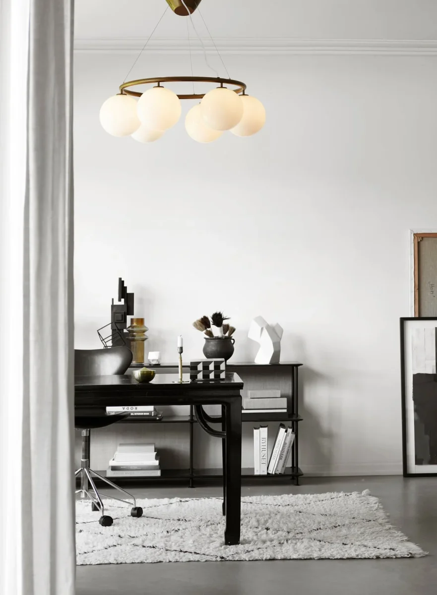 Miira 6 Circular ljuskrona, dark bronze / opal • NUURA - Bild 7